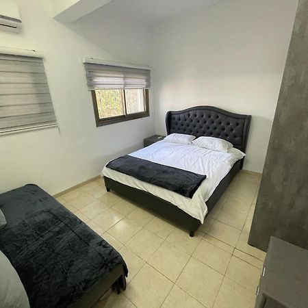 Laila Home 4 Хайфа Екстер'єр фото