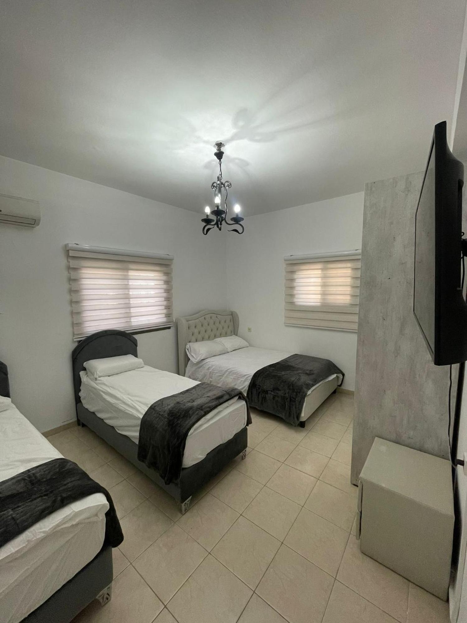 Laila Home 4 Хайфа Екстер'єр фото