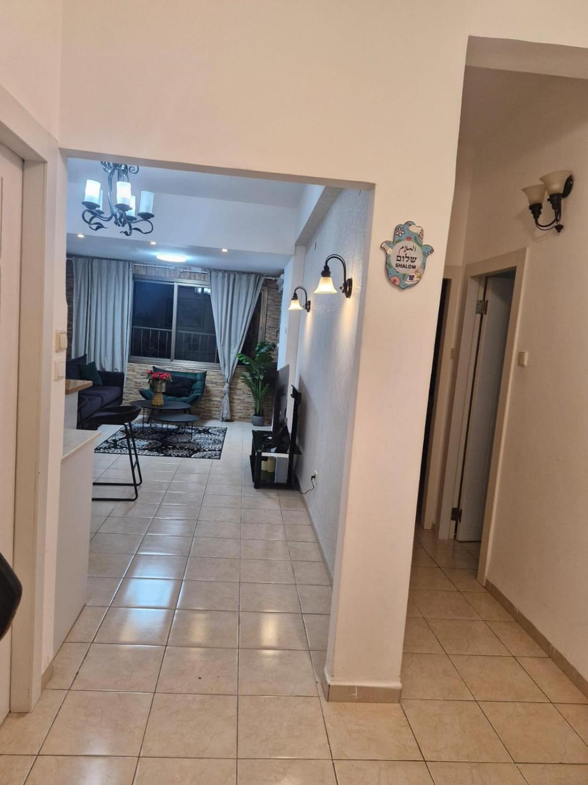 Laila Home 4 Хайфа Екстер'єр фото